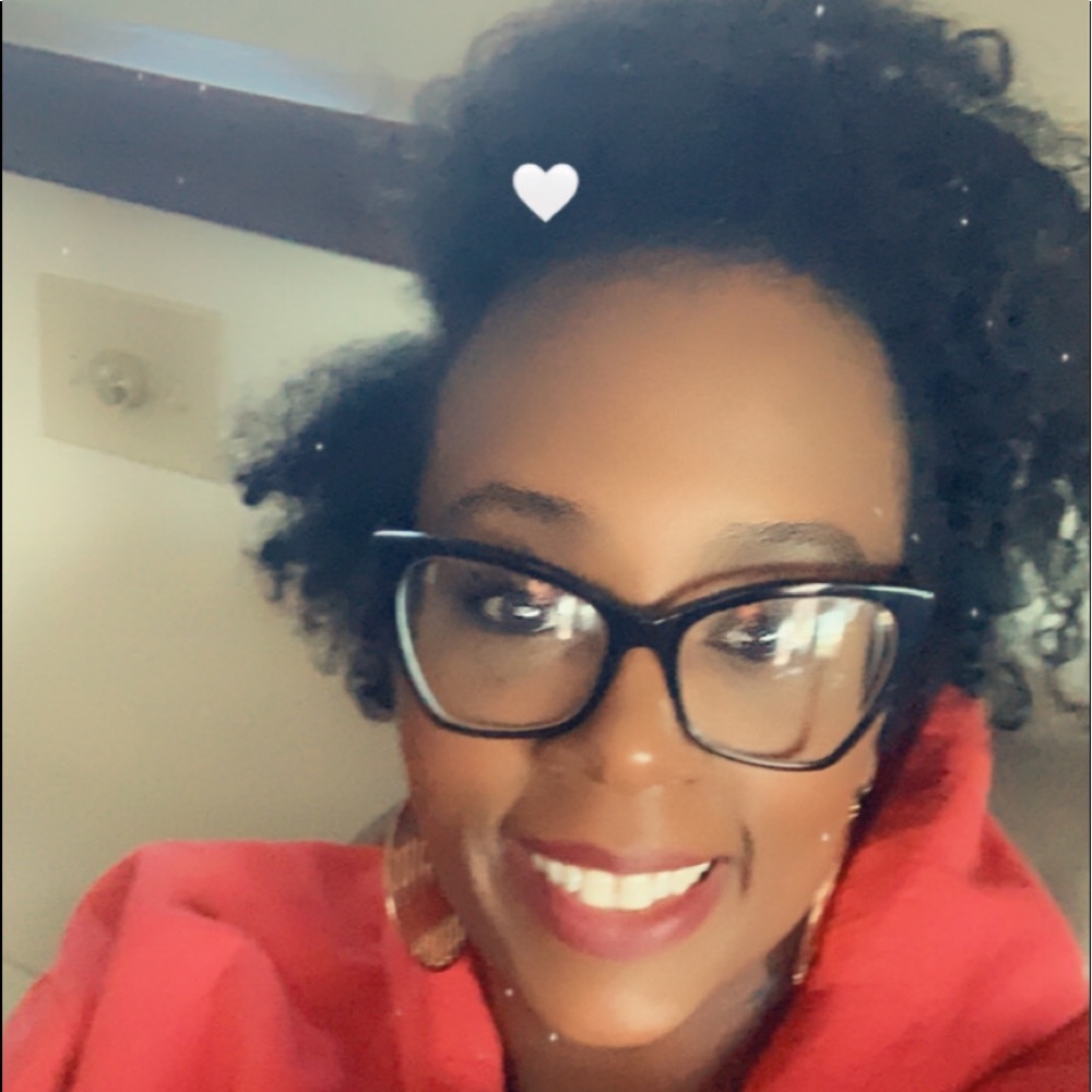 Meet your Posher, Ms.